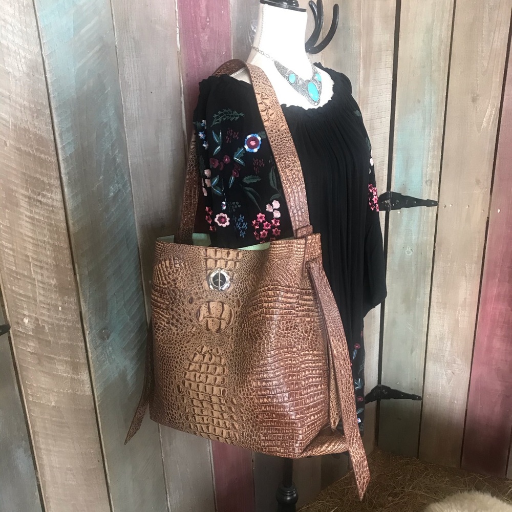 Raviani Leather Croco Pattern Shoulder Bag